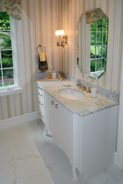Powder Room Transformation